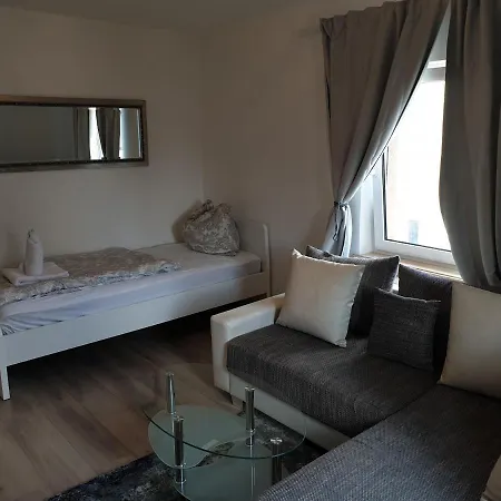 Апартаменты Moderne Zentral *